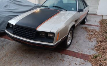Ford-Mustang-1979