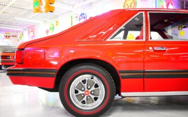 Ford-Mustang-1979-8