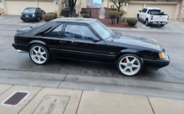 Ford-Mustang-1984-Hatchback-8
