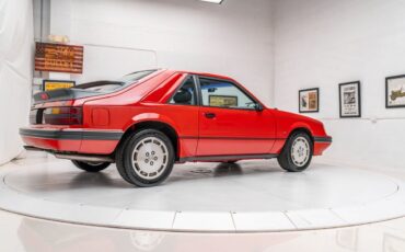 Ford-Mustang-1986-30