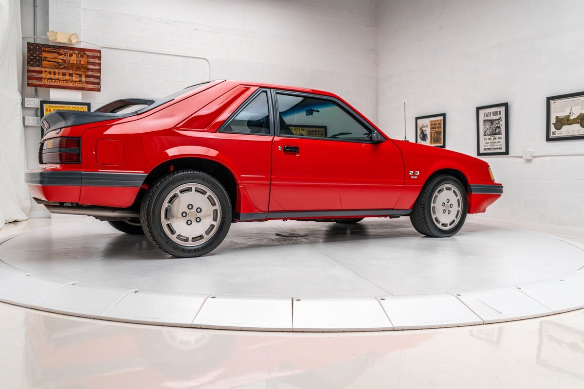 Ford-Mustang-1986-32