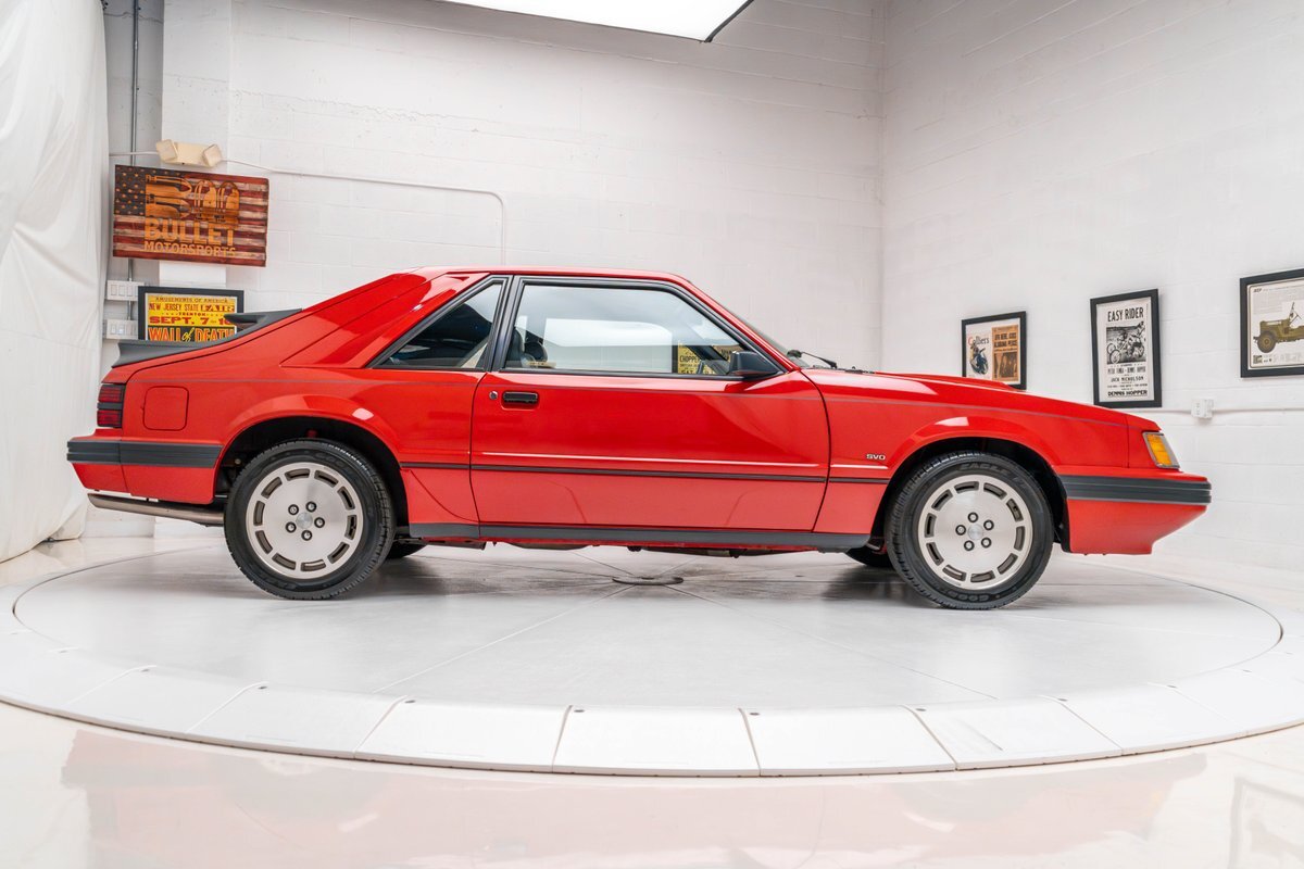 Ford-Mustang-1986-32