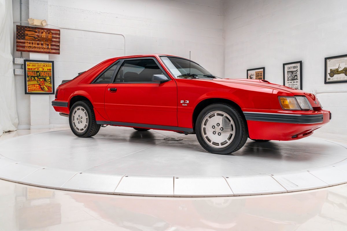 Ford-Mustang-1986-35
