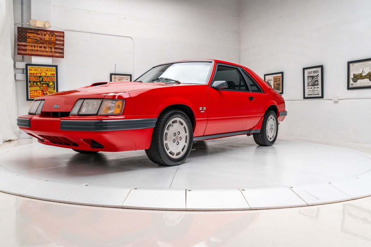 Ford-Mustang-1986-37