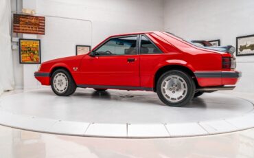 Ford-Mustang-1986-5