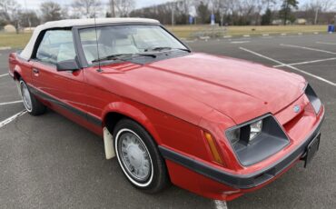 Ford-Mustang-1986-Convertible-3