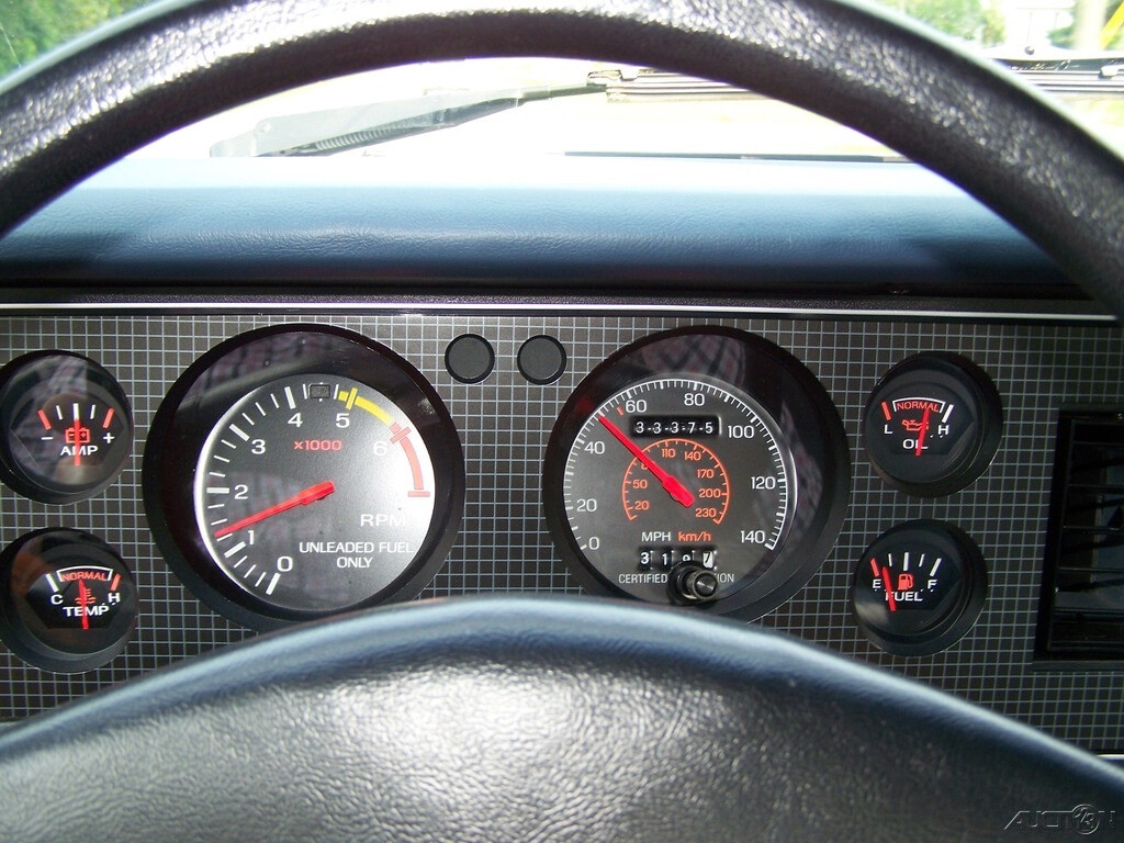 Ford-Mustang-1986-Coupe-10