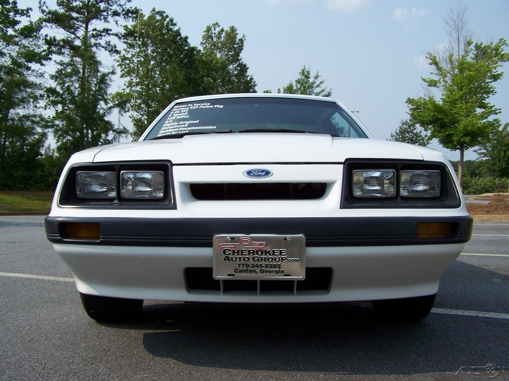 Ford-Mustang-1986-Coupe-23