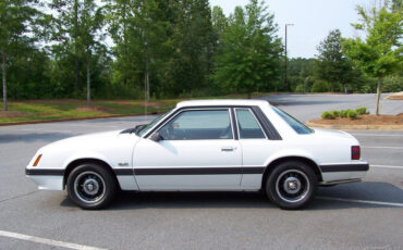 Ford-Mustang-1986-Coupe-6