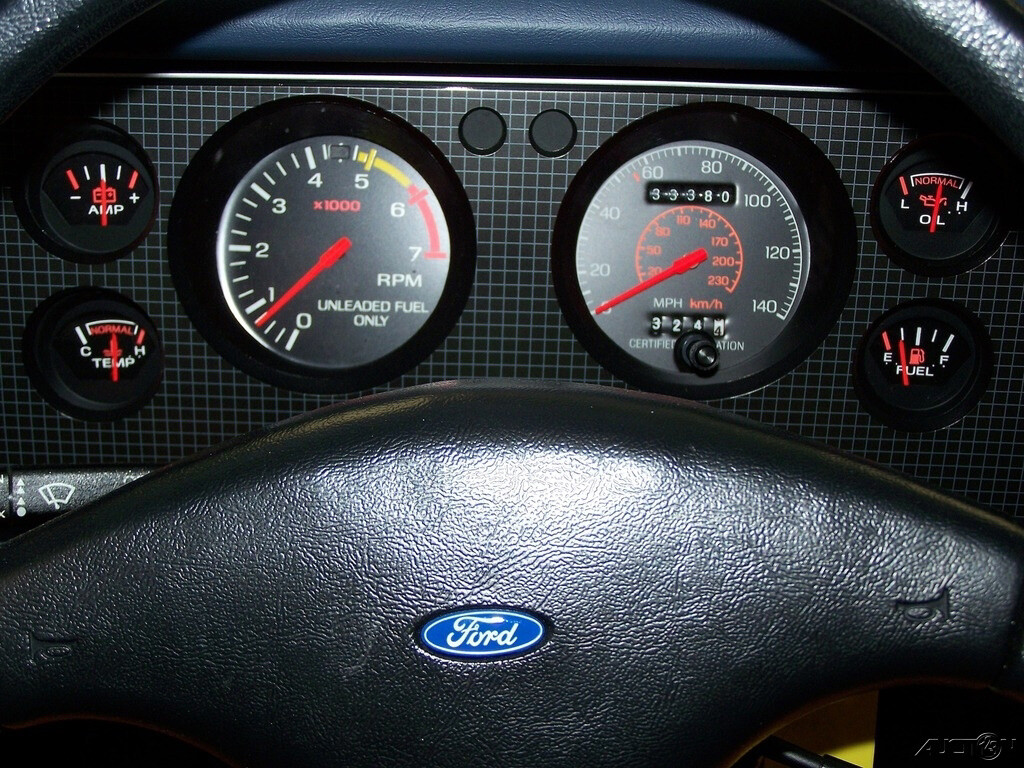 Ford-Mustang-1986-Coupe-9