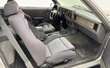 Ford-Mustang-1986-Hatchback-34