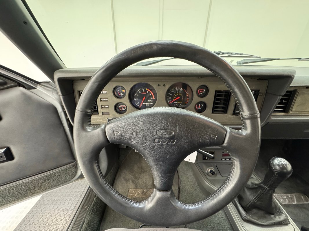 Ford-Mustang-1986-Hatchback-36