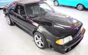 Ford-Mustang-1987-Coupe-1