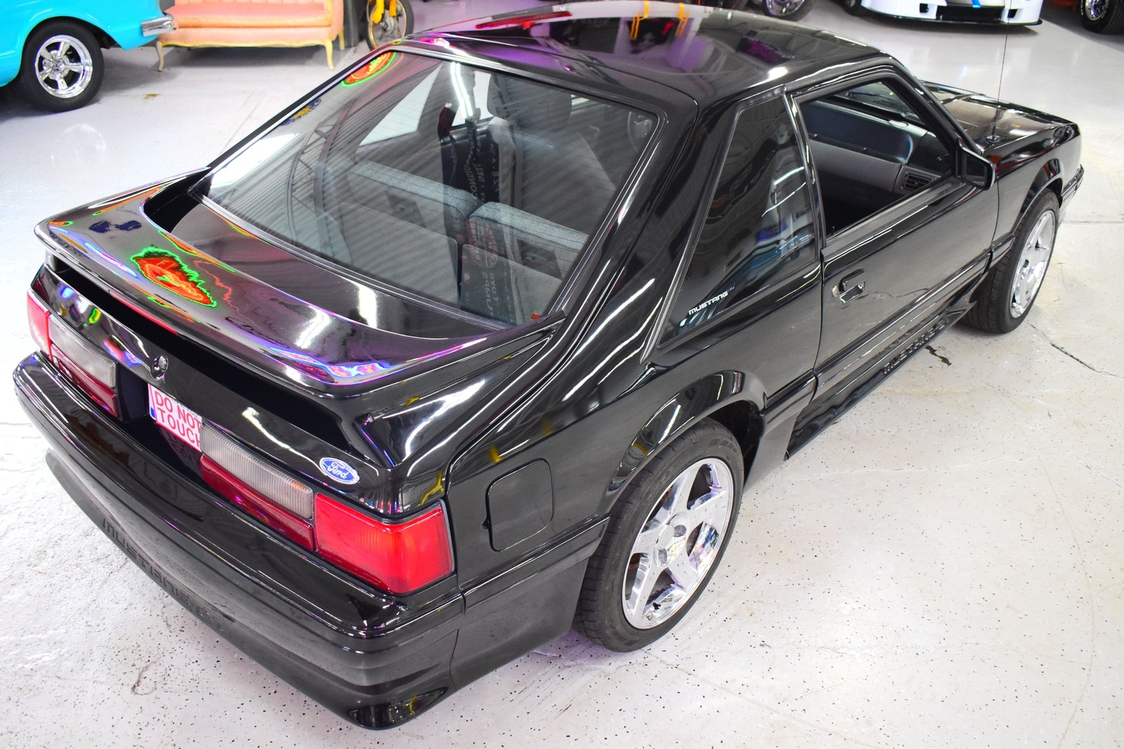 Ford-Mustang-1987-Coupe-11
