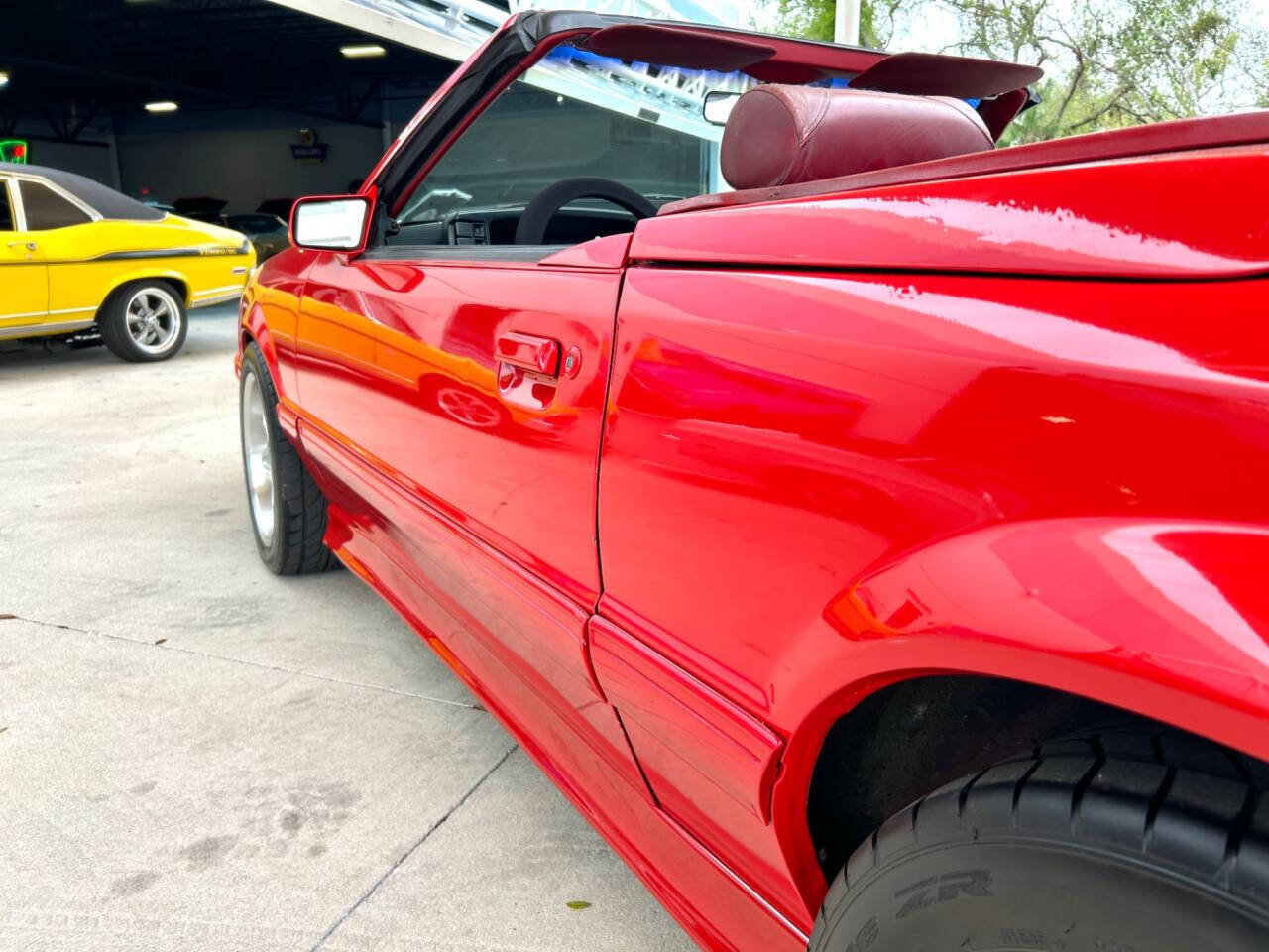 Ford-Mustang-1987-Coupe-11