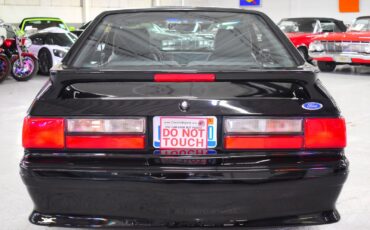 Ford-Mustang-1987-Coupe-13