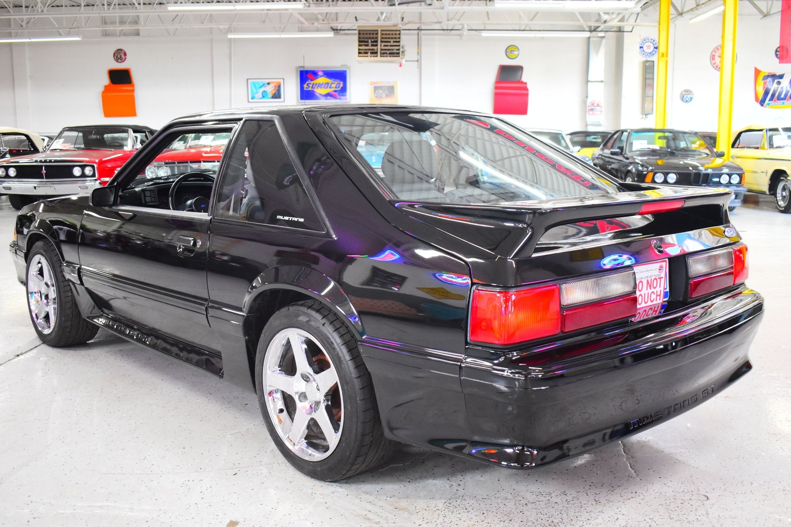 Ford-Mustang-1987-Coupe-16