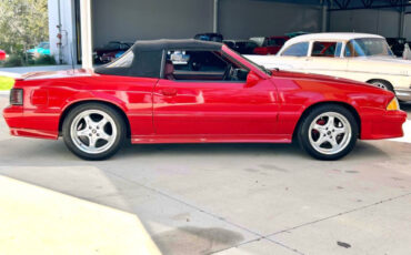 Ford-Mustang-1987-Coupe-17