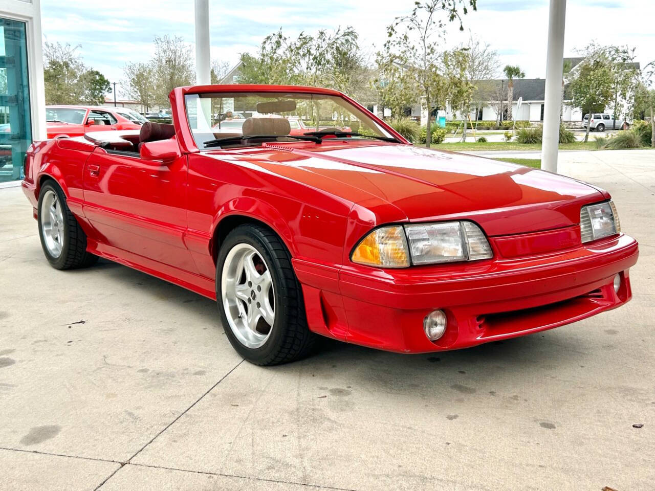 Ford-Mustang-1987-Coupe-2