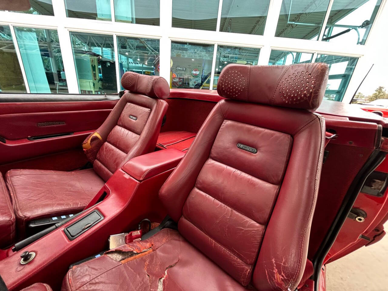 Ford-Mustang-1987-Coupe-24