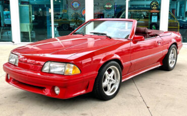 Ford-Mustang-1987-Coupe