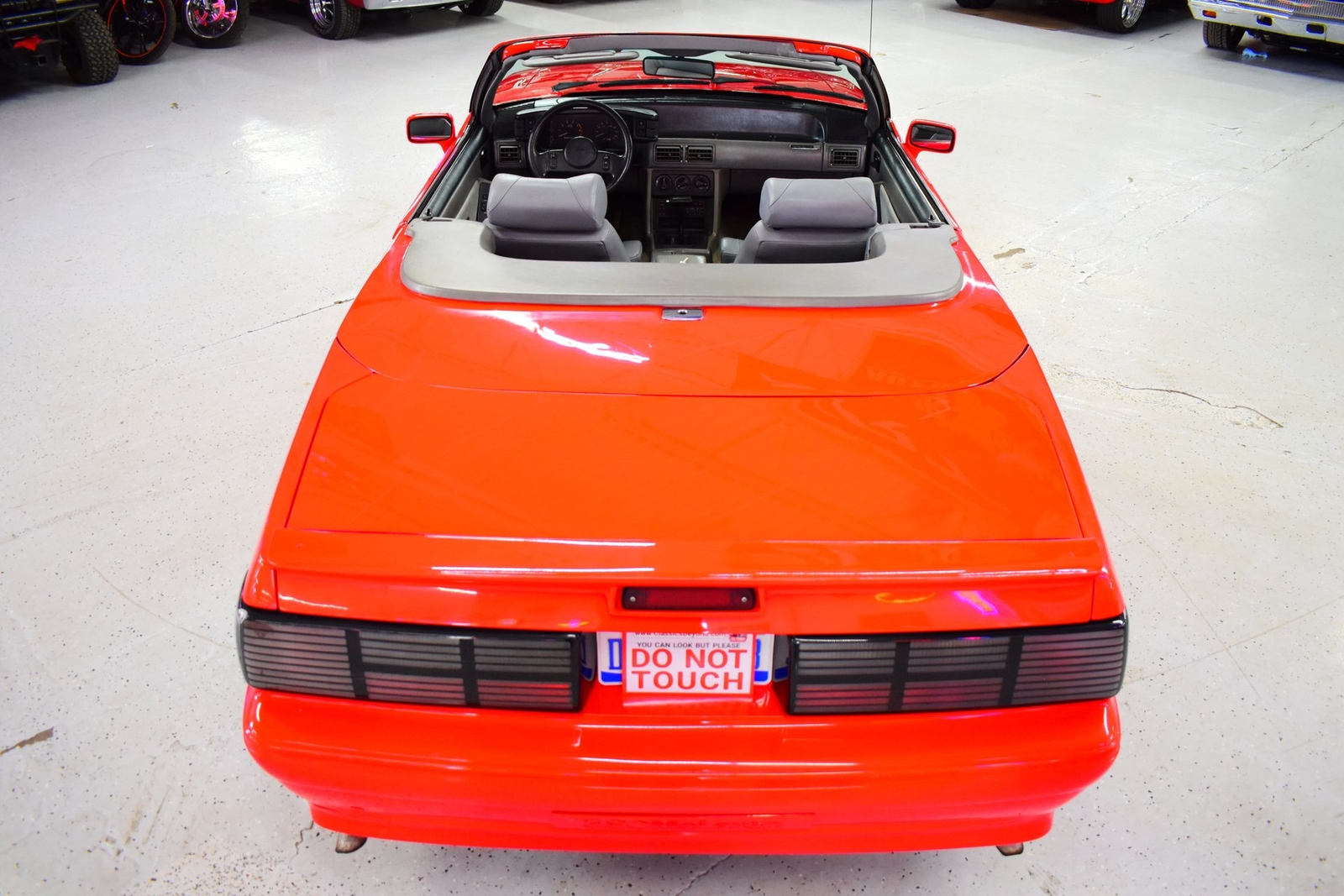 Ford-Mustang-1988-13