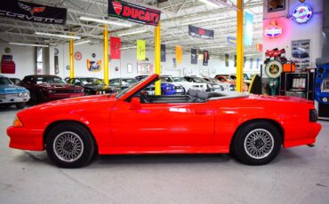 Ford-Mustang-1988-18