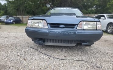 Ford-Mustang-1988-3