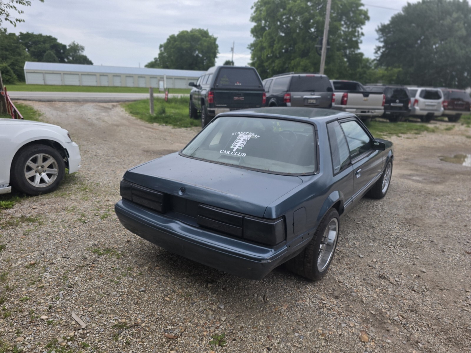 Ford-Mustang-1988-4