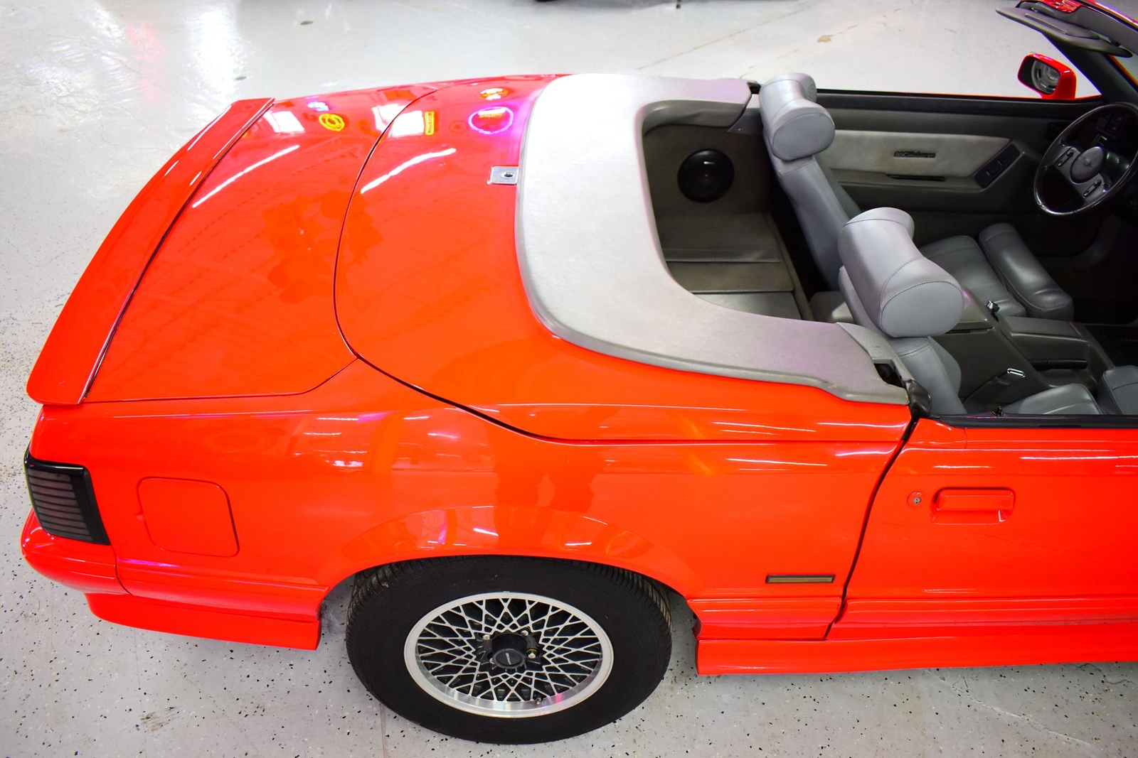 Ford-Mustang-1988-6