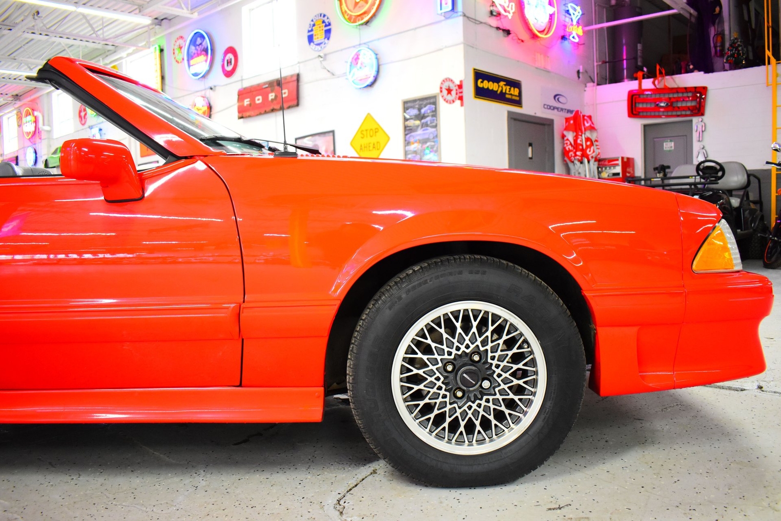 Ford-Mustang-1988-9