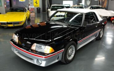 Ford-Mustang-1988-Convertible-1
