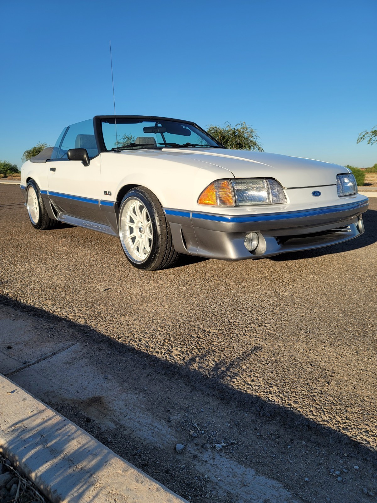 Ford-Mustang-1989-Convertible-5