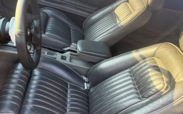 Ford-Mustang-1989-Convertible-7