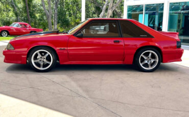 Ford-Mustang-1989-Hatchback-10