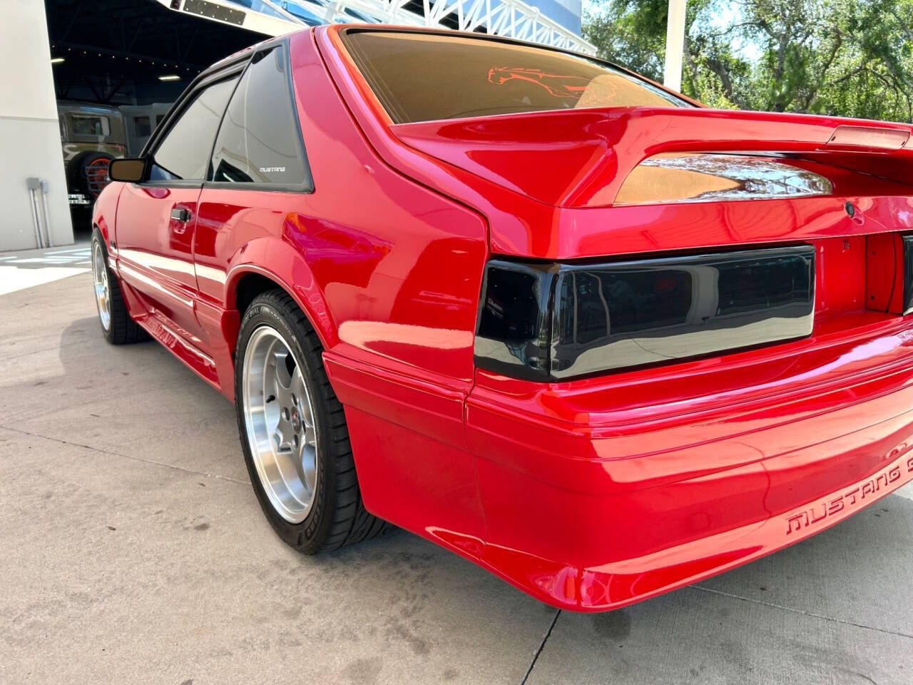 Ford-Mustang-1989-Hatchback-15