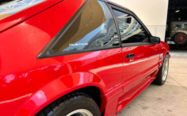 Ford-Mustang-1989-Hatchback-17