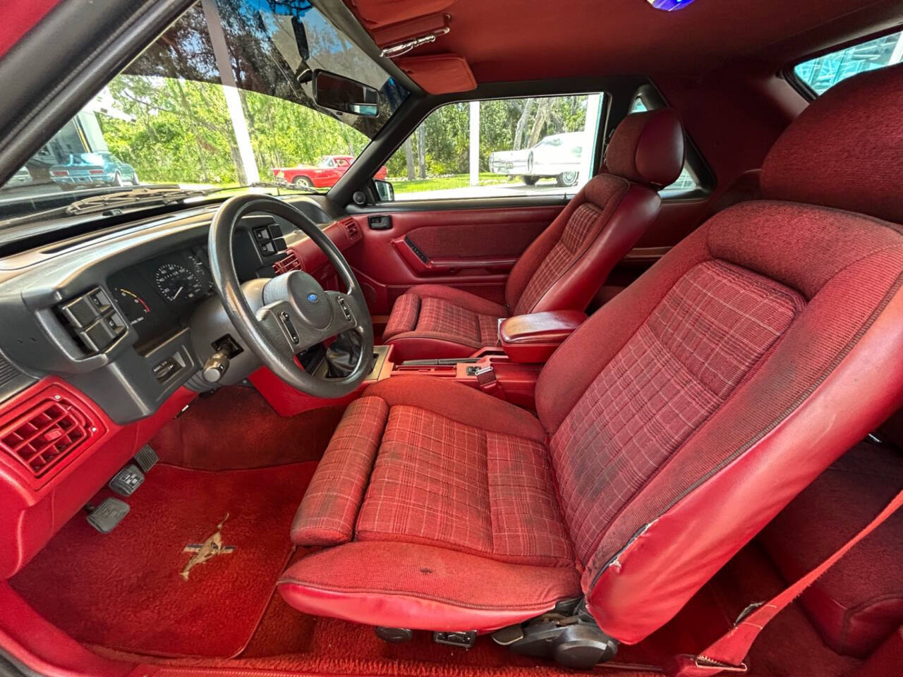 Ford-Mustang-1989-Hatchback-24