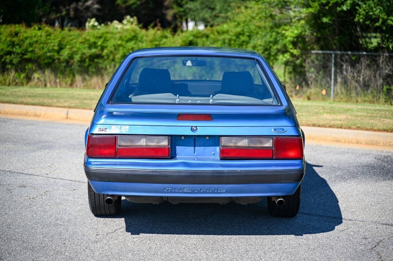 Ford-Mustang-1989-Hatchback-25