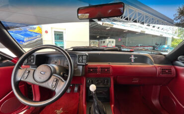 Ford-Mustang-1989-Hatchback-27