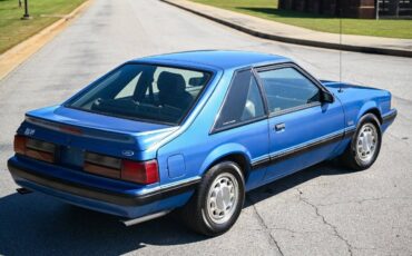 Ford-Mustang-1989-Hatchback-35