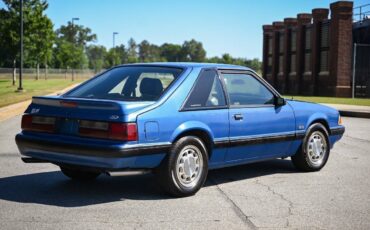 Ford-Mustang-1989-Hatchback-36