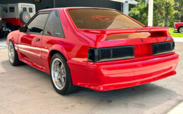 Ford-Mustang-1989-Hatchback-9