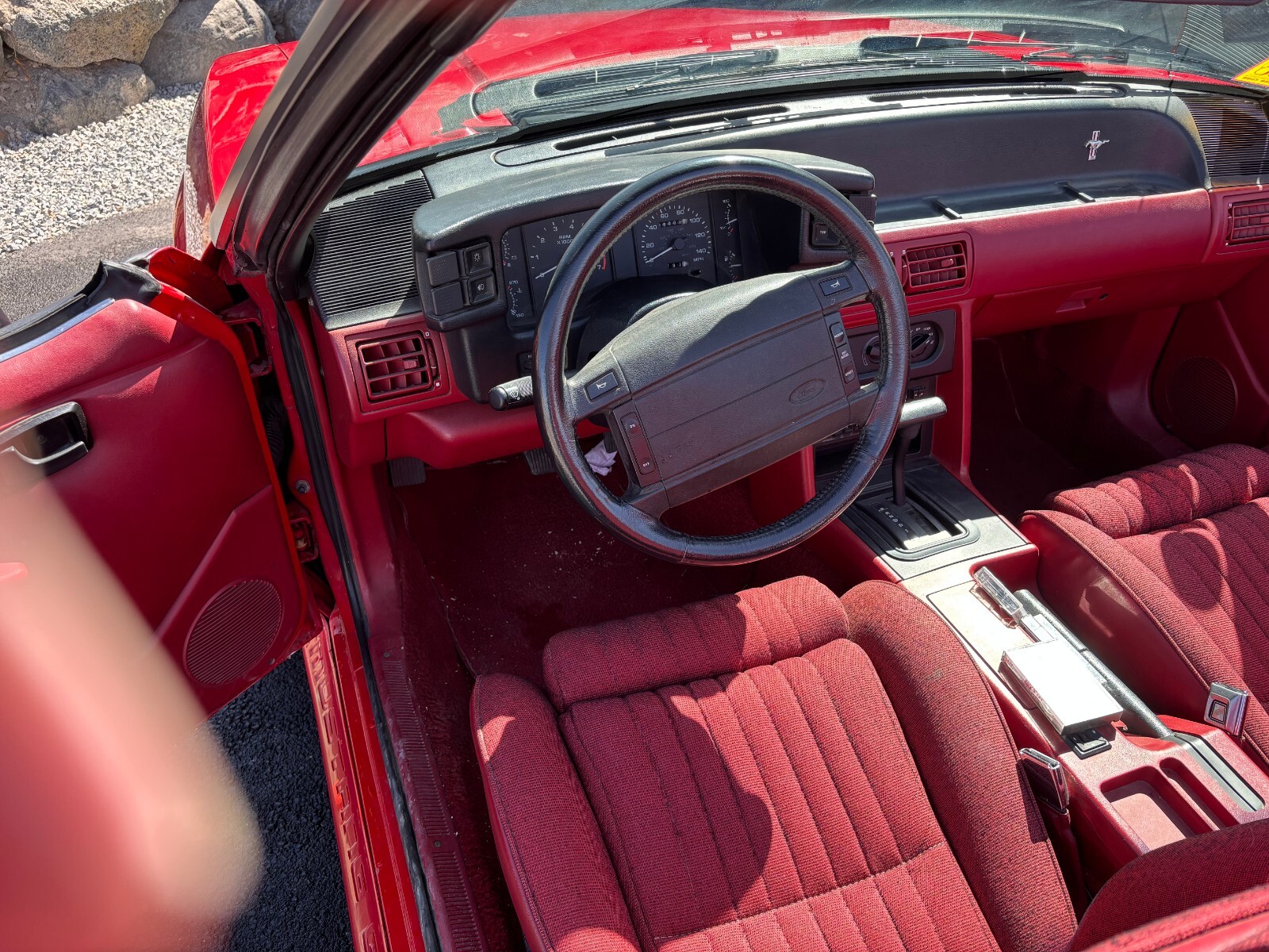 Ford-Mustang-1990-Convertible-10