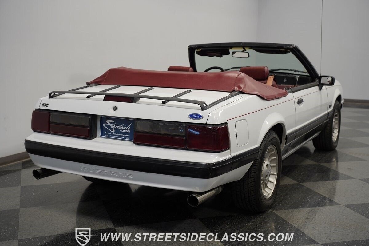 Ford-Mustang-1990-Convertible-11