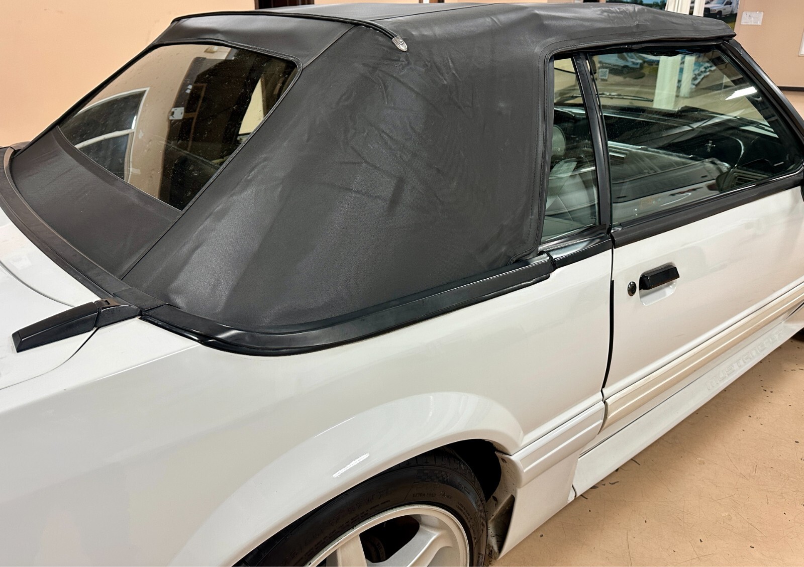Ford-Mustang-1990-Convertible-14