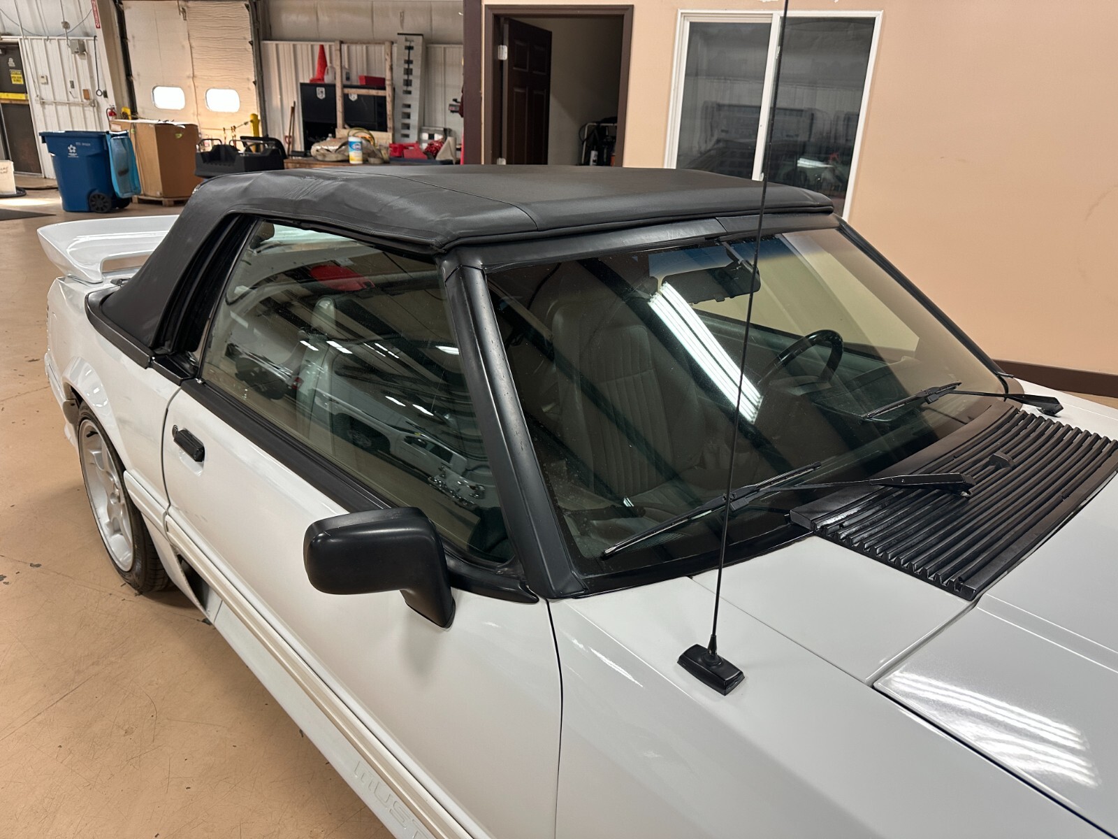 Ford-Mustang-1990-Convertible-19
