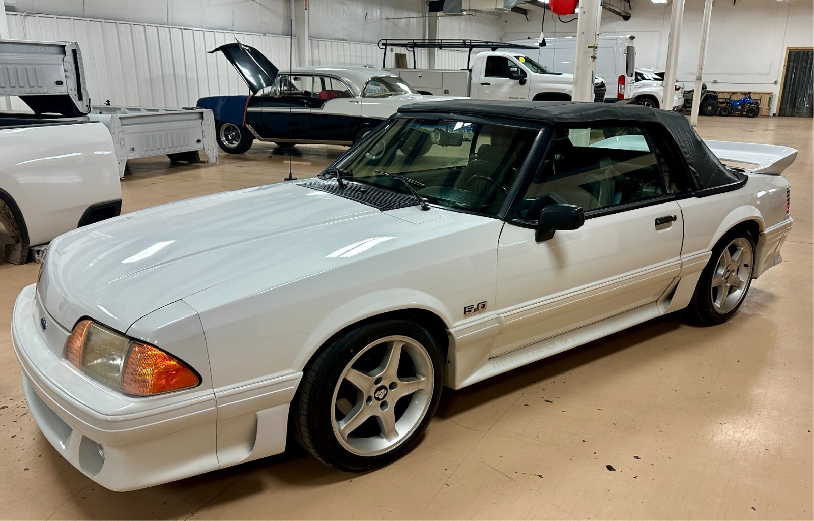 Ford-Mustang-1990-Convertible-2
