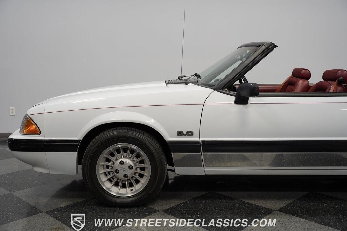 Ford-Mustang-1990-Convertible-21