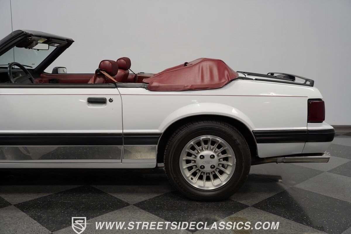 Ford-Mustang-1990-Convertible-22